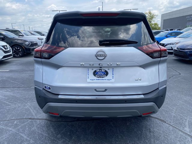 Used 2023 Nissan Rogue SV FWD image 6