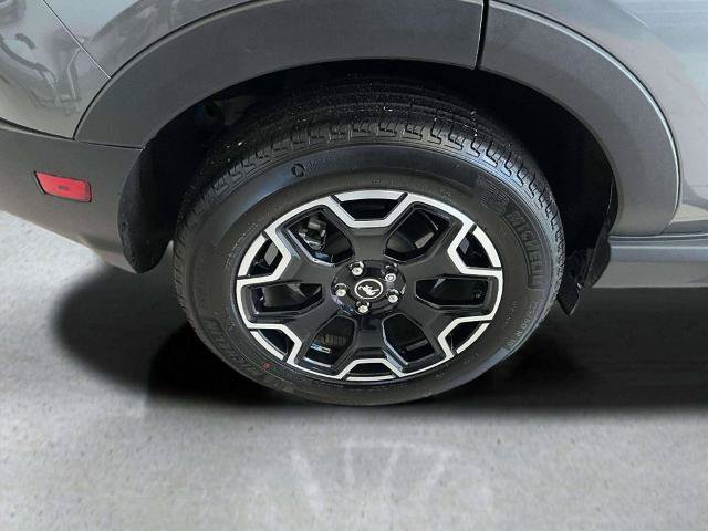 Certified 2025 Ford Bronco Sport Outer Banks w/ Outer Banks Tech Package+ AWD/4WD image 33