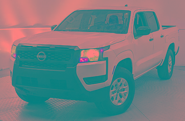 Used 2025 Nissan Frontier S AWD/4WD image 6