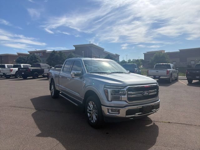 Certified 2024 Ford F150 Lariat w/ Tow/Haul Package AWD/4WD image 8