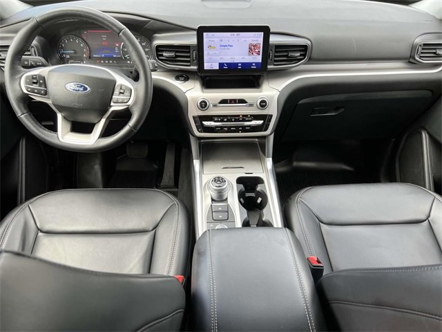 Certified 2023 Ford Explorer XLT w/ Equipment Group 202A image 16