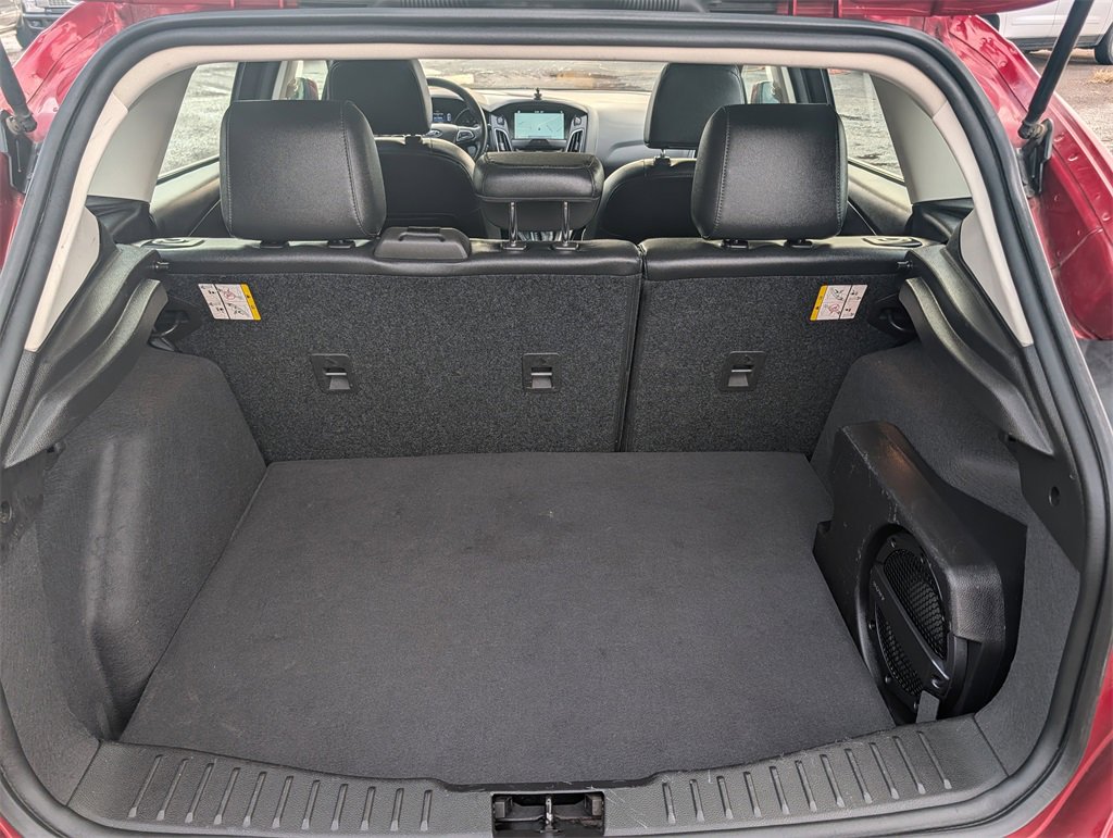 Certified 2017 Ford Focus Titanium w/ Titanium Technology Package image 10