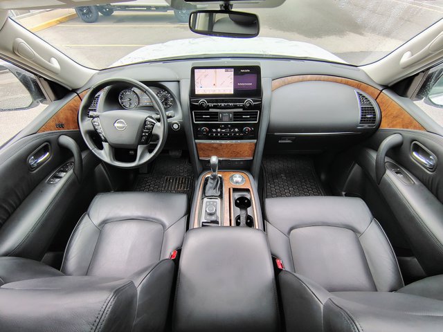 Used 2024 Nissan Armada SL w/ Captain's Chairs Package AWD/4WD image 2