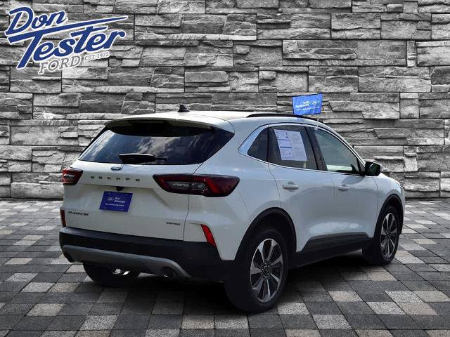 Certified 2023 Ford Escape Platinum AWD/4WD image 3
