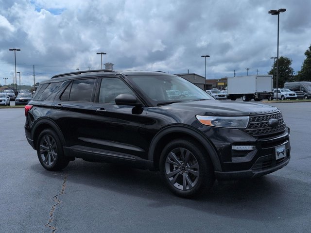 Certified 2021 Ford Explorer XLT w/ Equipment Group 202A