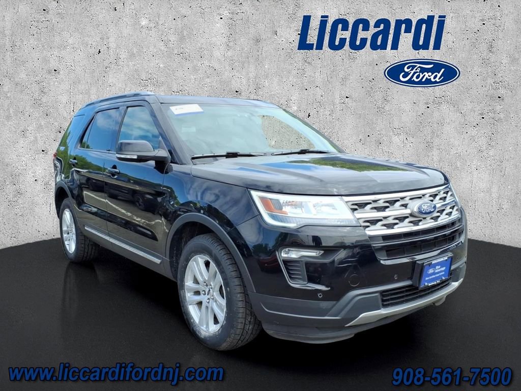 Certified 2018 Ford Explorer XLT w/ Equipment Group 202A