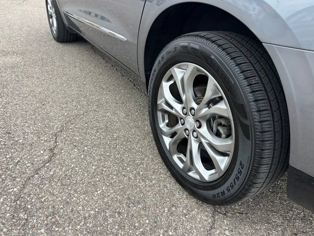 Used 2019 Buick Enclave Avenir w/ Avenir Technology Package AWD/4WD image 29