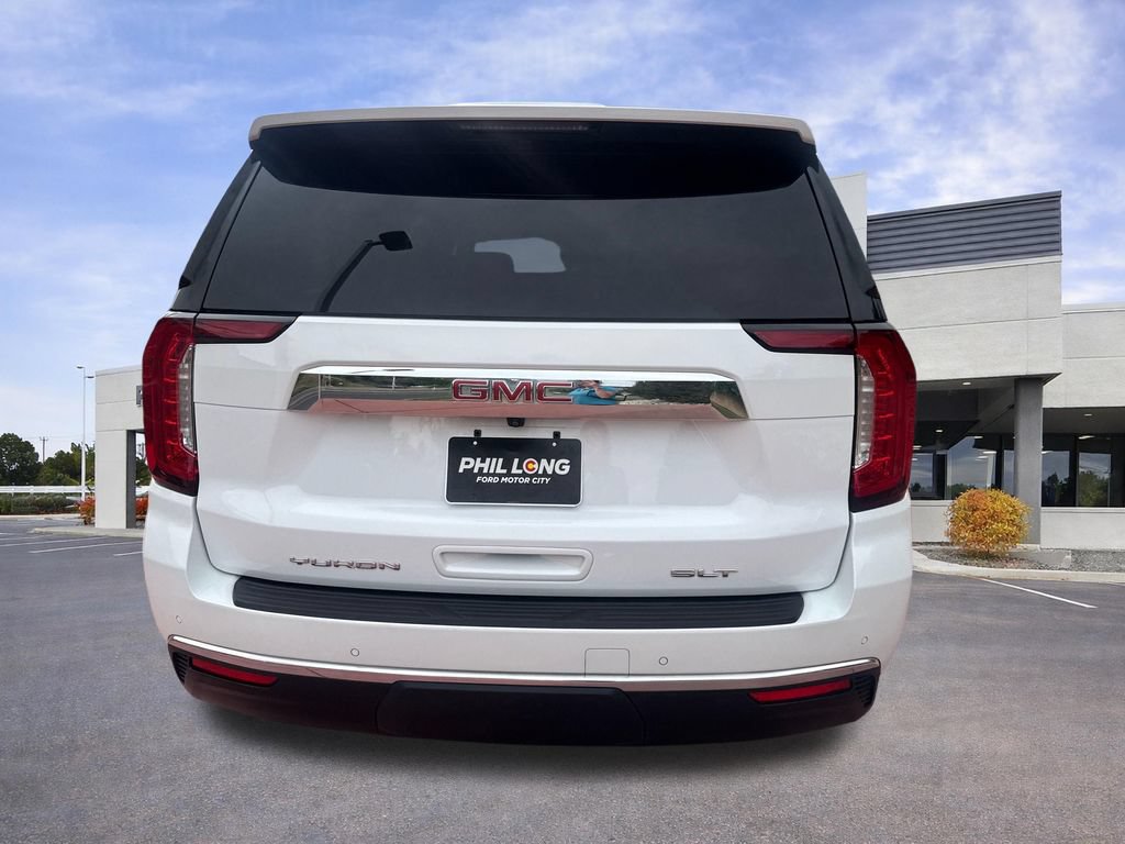 Used 2022 GMC Yukon XL SLT w/ SLT Premium Package AWD/4WD image 7