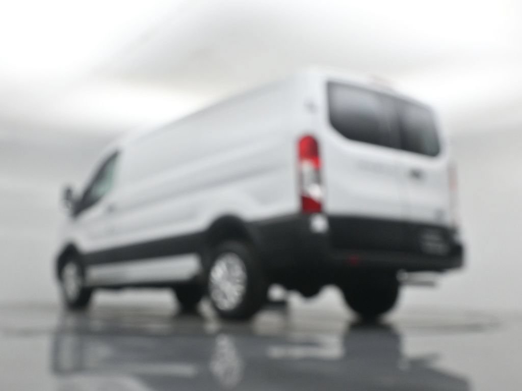 Certified 2025 Ford Transit 250 Low Roof w/ Exterior Upgrade Package RWD image 47