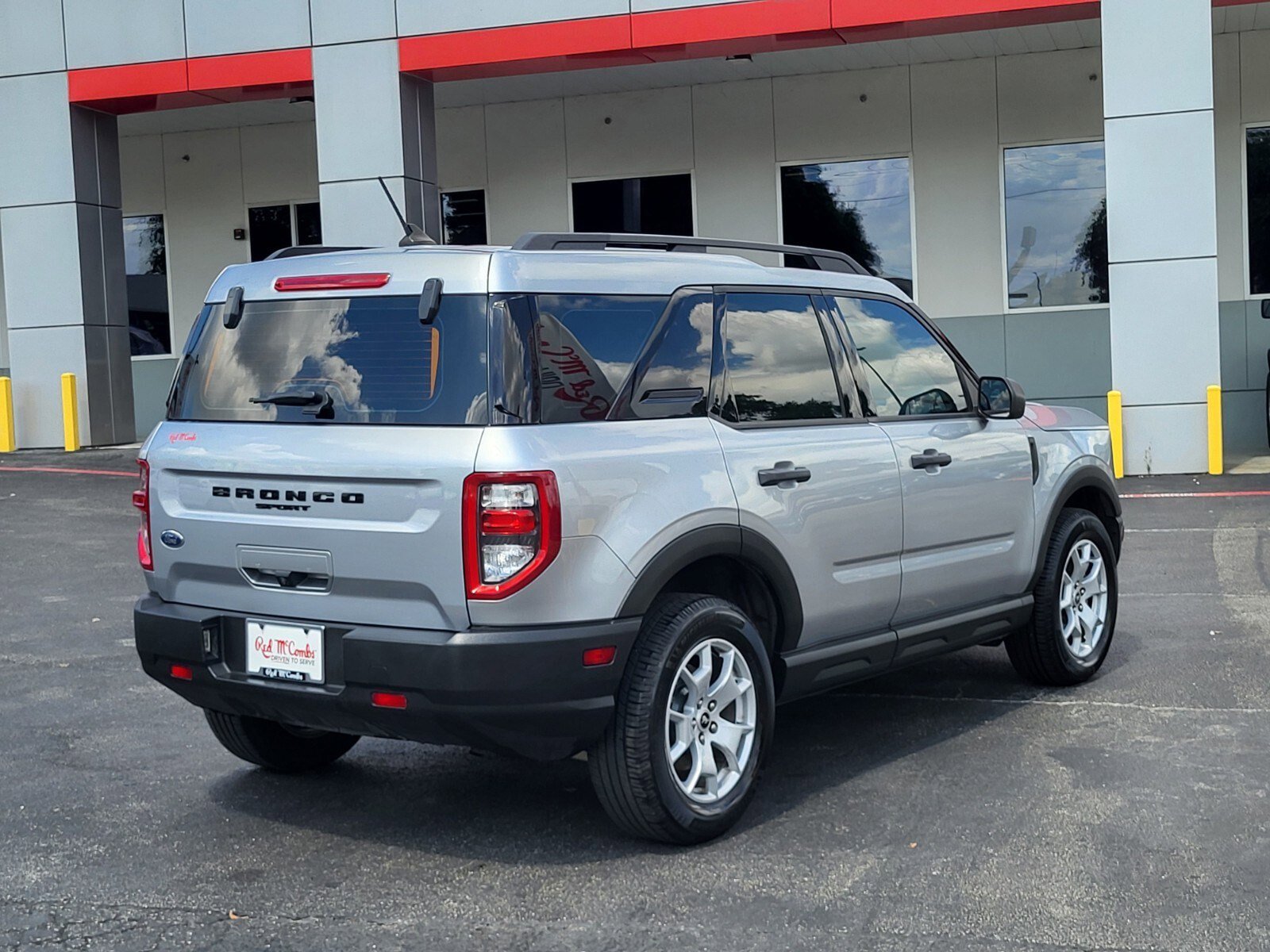 Certified 2021 Ford Bronco Sport AWD/4WD image 4