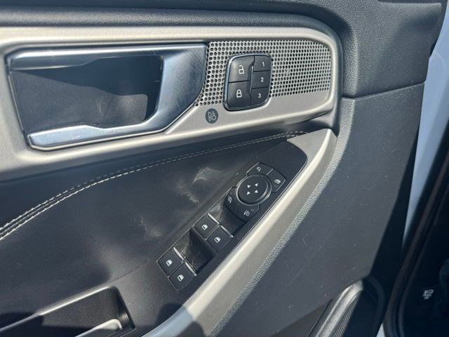 Certified 2020 Ford Explorer Limited w/ Class III Trailer Tow Package image 11