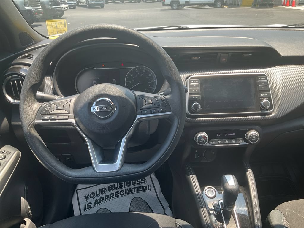 Used 2019 Nissan Kicks SV FWD image 20