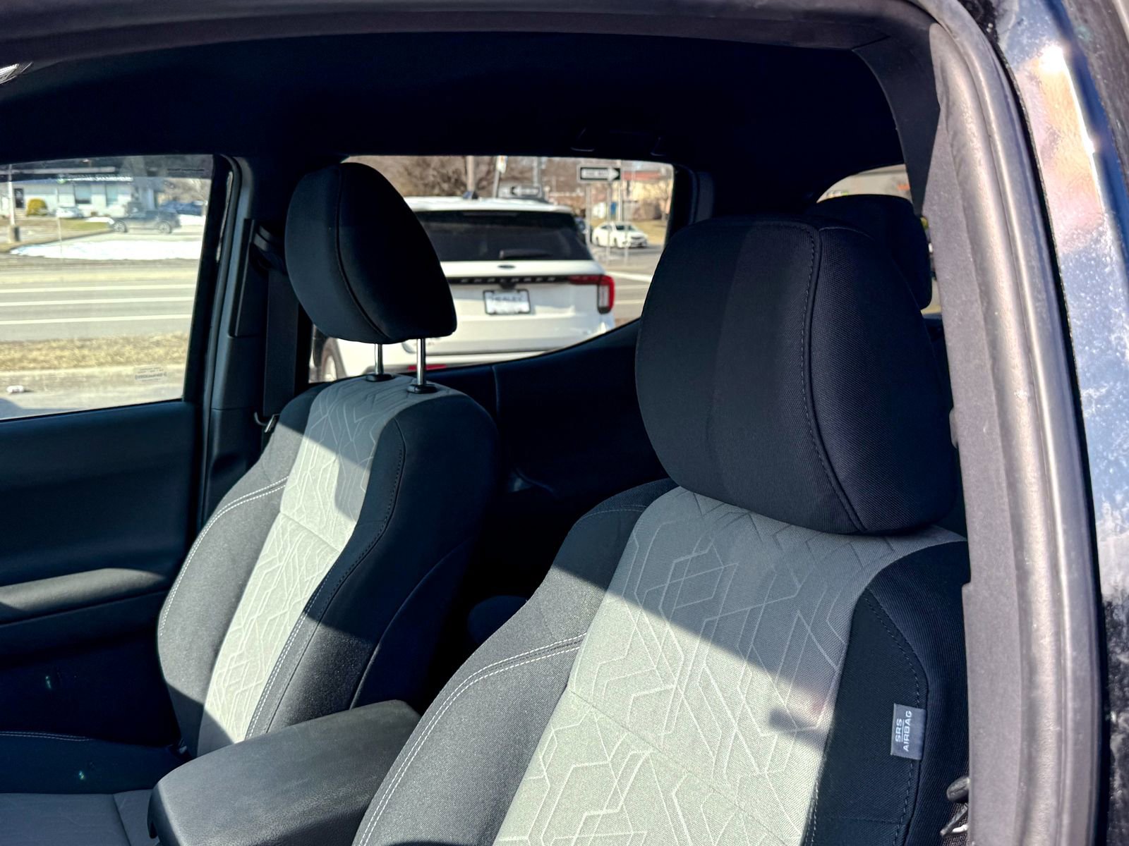 Used 2023 Toyota Tacoma TRD Sport w/ Black Out Package (TMS) image 14