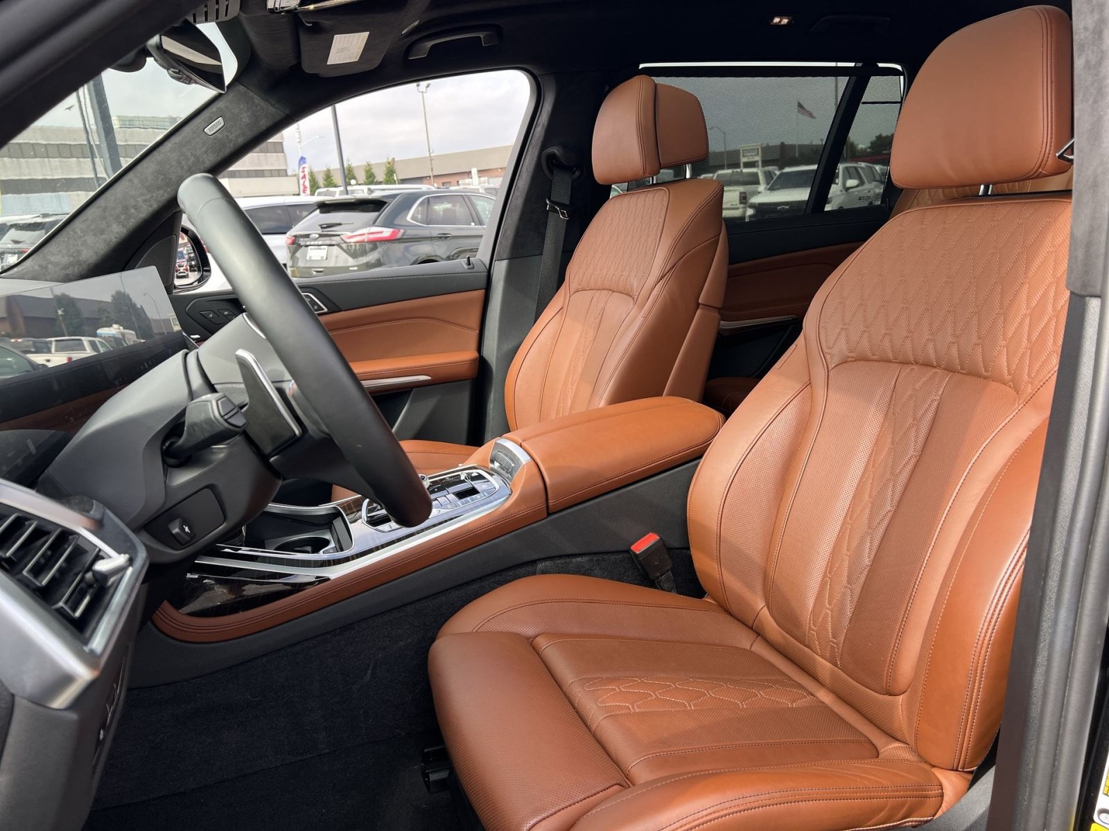 Used 2024 BMW X7 M60i w/ Executive Package AWD/4WD image 13