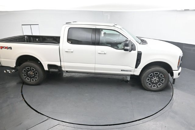 Certified 2026 Ford F350 Platinum AWD/4WD image 20