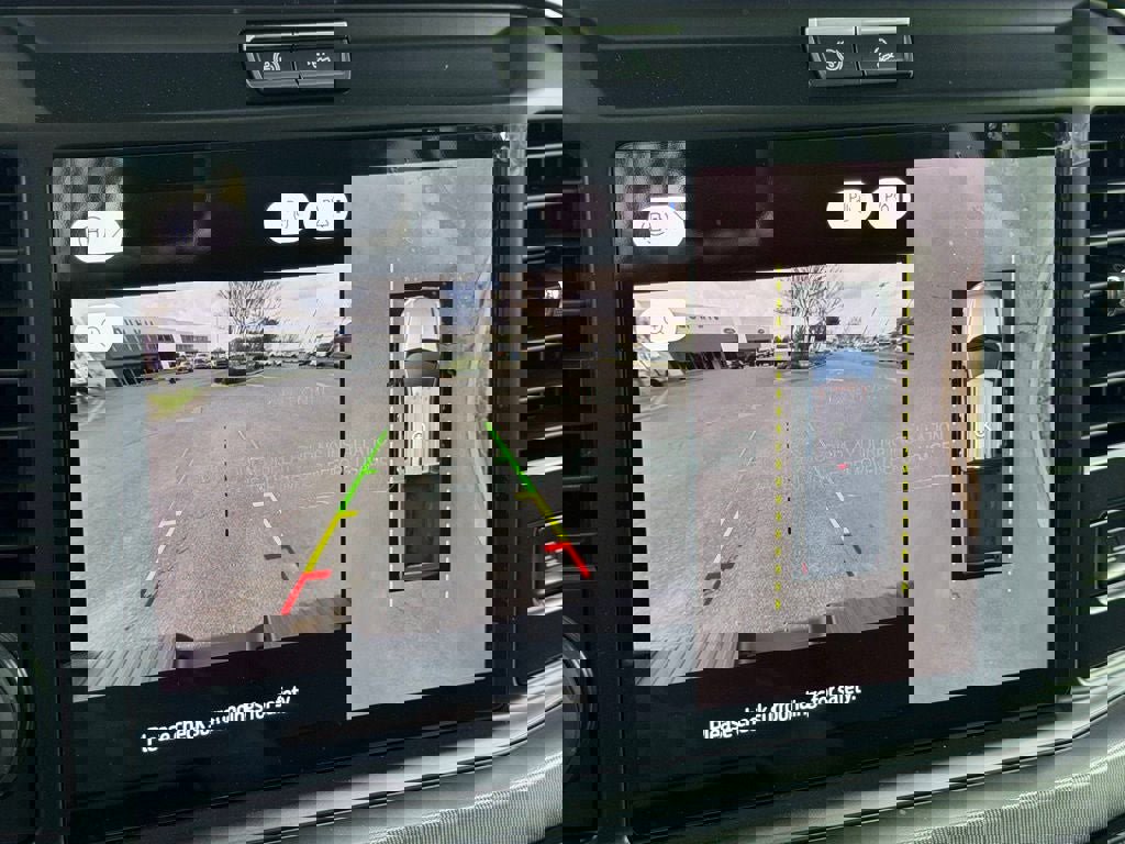 Certified 2026 Ford F350 Platinum w/ Tremor Off-Road Package image 16