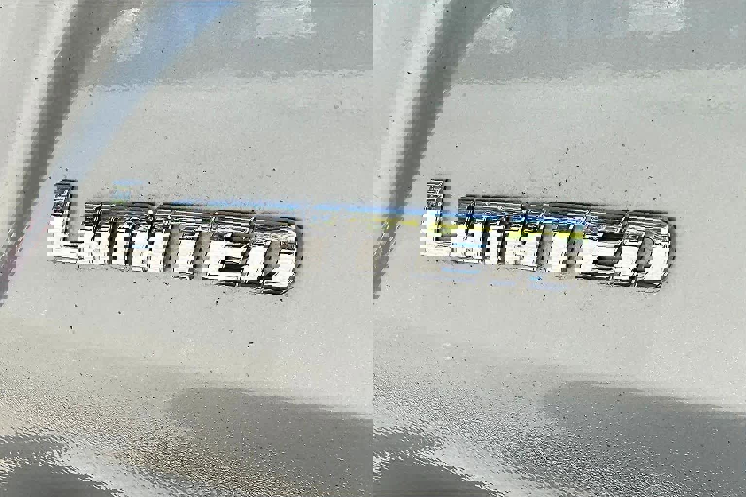 Used 2024 Toyota Tacoma Limited image 12