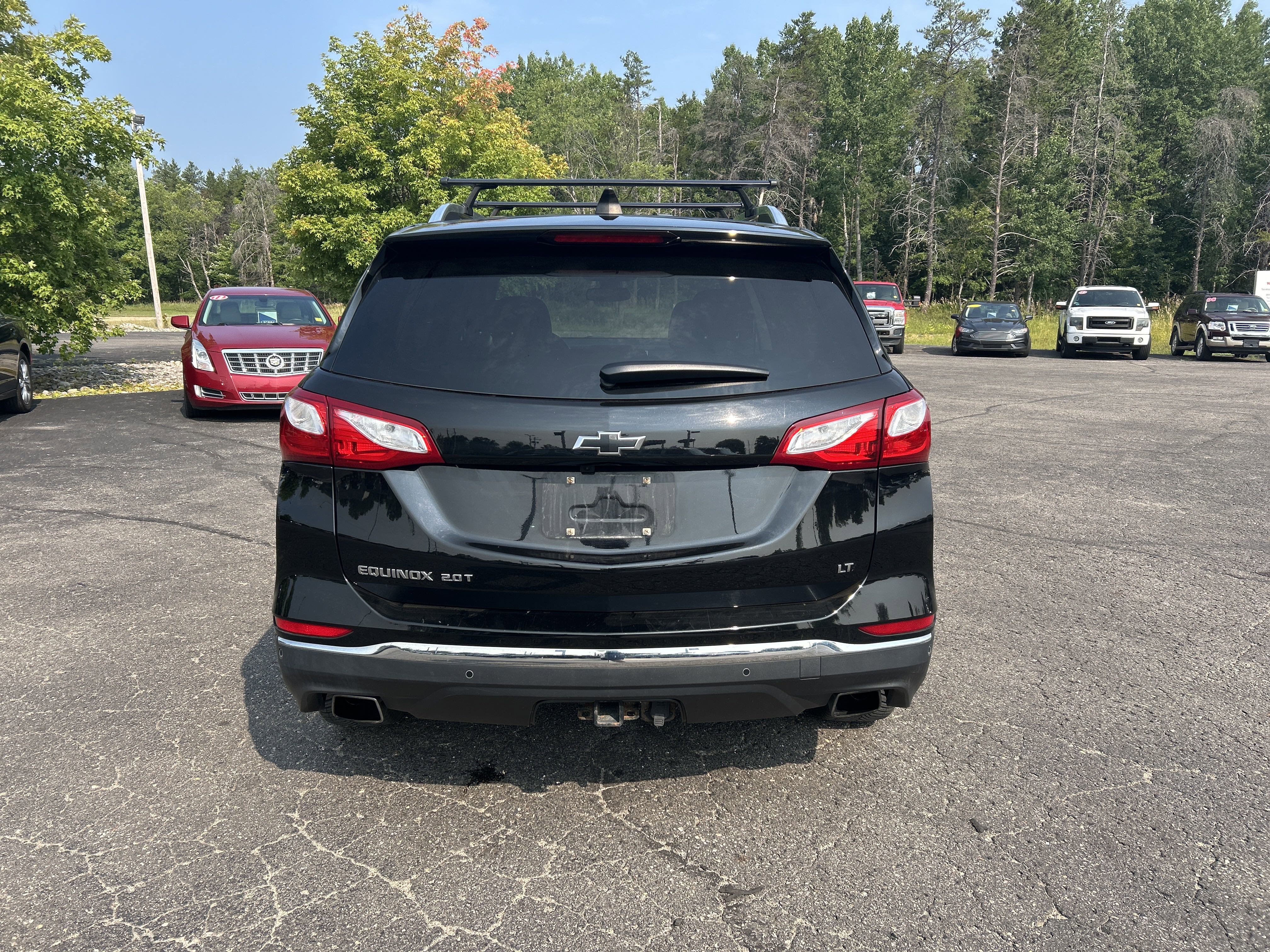 Used 2020 Chevrolet Equinox LT w/ Midnight Edition image 5
