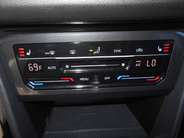 Used 2024 Volkswagen Tiguan SE R-Line AWD/4WD image 14