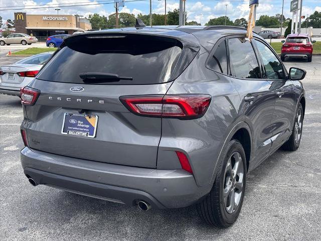 Certified 2024 Ford Escape ST-Line w/ Tech Pack #1 FWD image 3