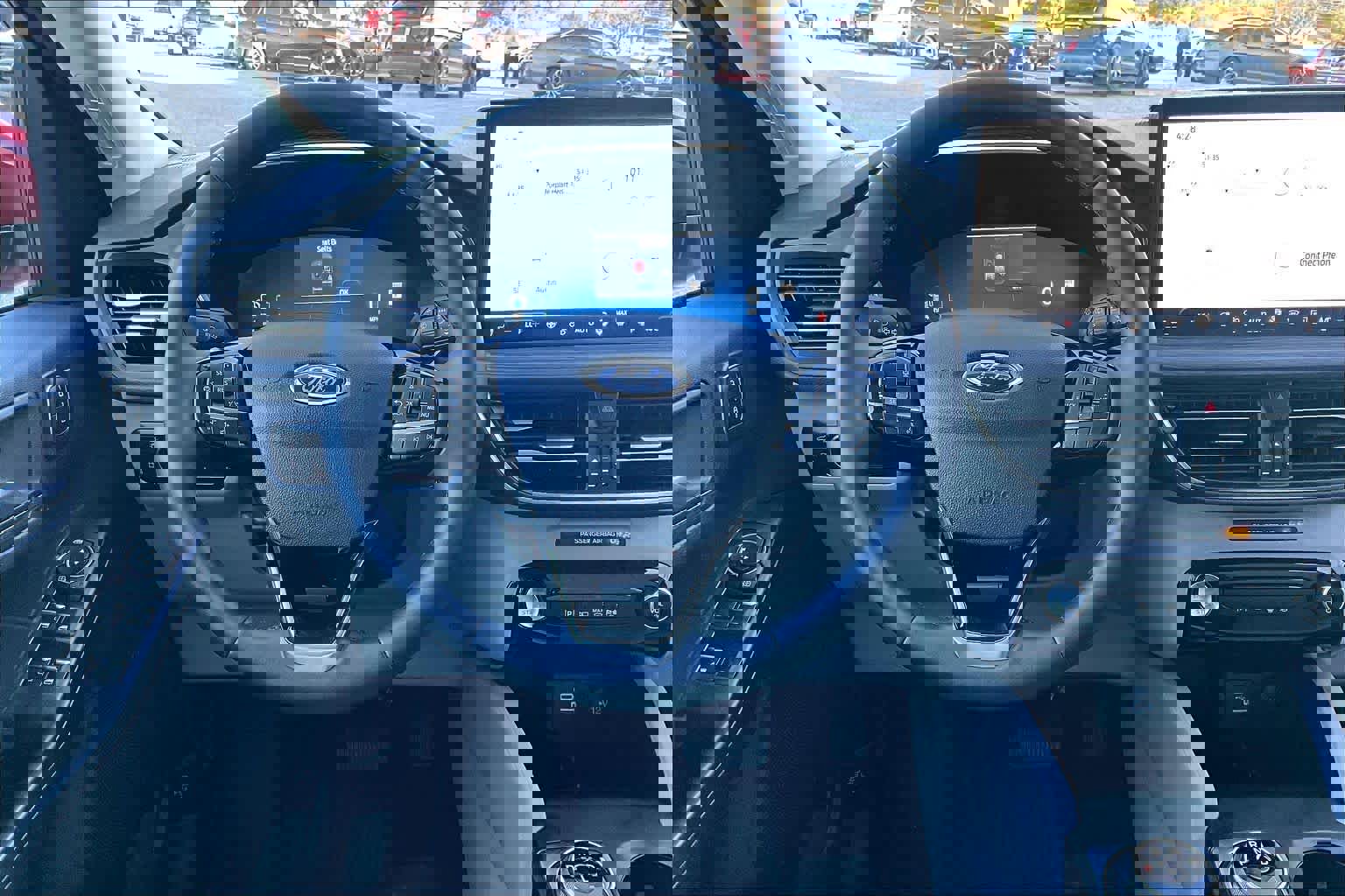 Certified 2023 Ford Escape SE w/ PHEV Premium Package image 8