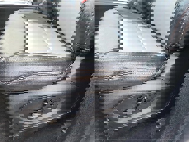 Certified 2023 Ford Explorer XLT w/ Equipment Group 202A image 23