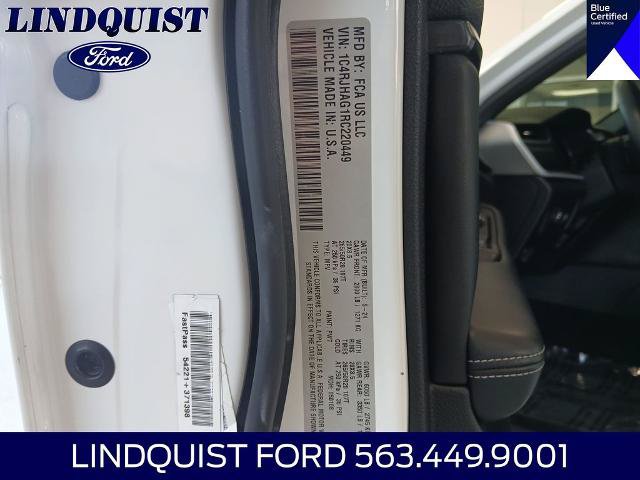 Used 2024 Jeep Grand Cherokee Altitude AWD/4WD image 23