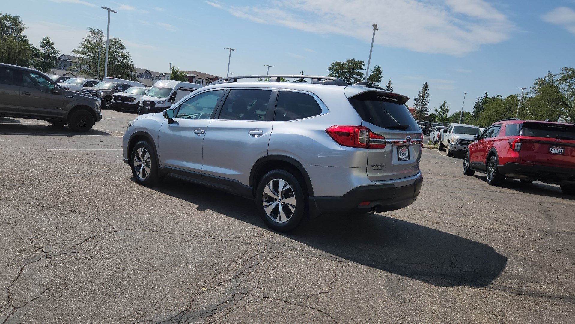 Used 2020 Subaru Ascent Premium w/ Convenience Package AWD/4WD image 7