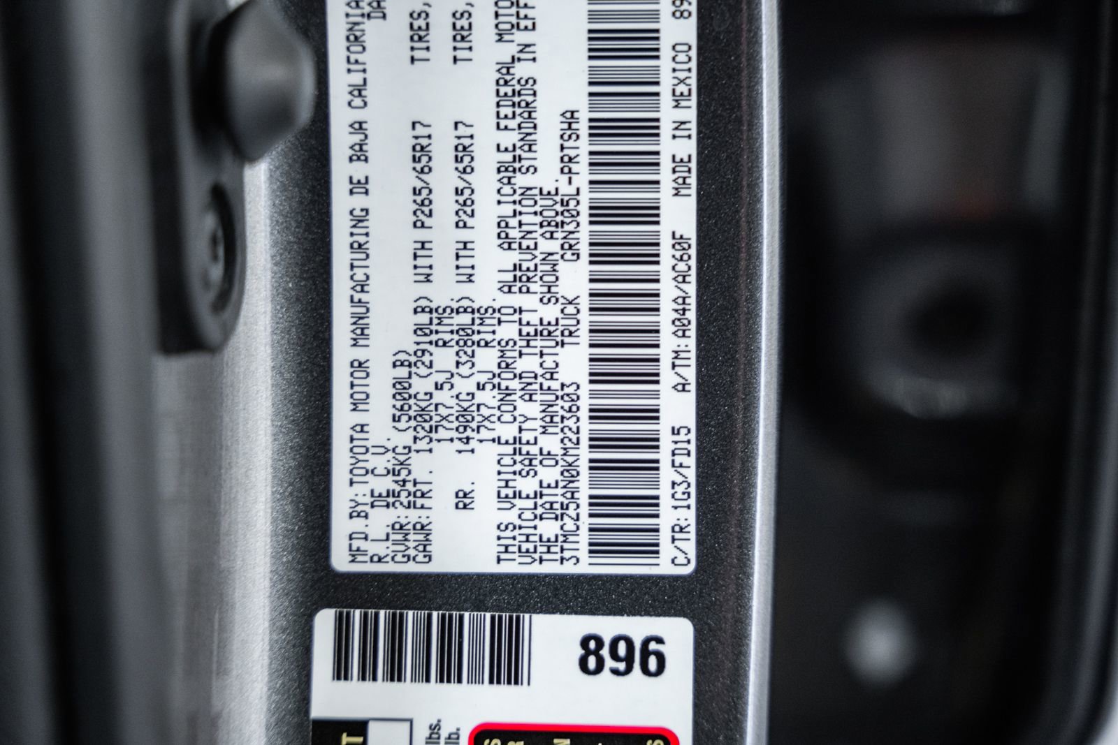 Used 2019 Toyota Tacoma TRD Sport image 45