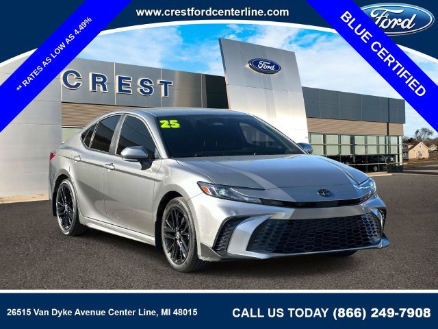 Used 2025 Toyota Camry SE