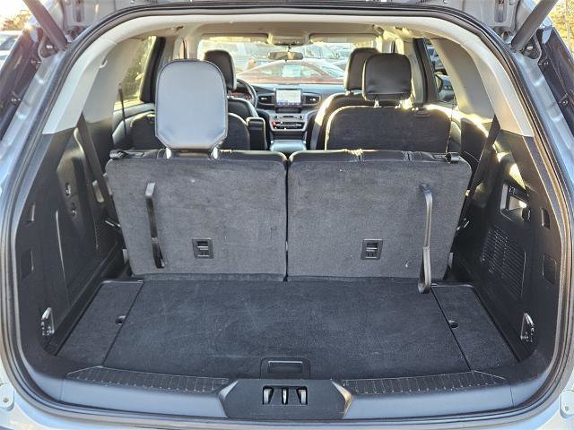 Certified 2023 Ford Explorer XLT w/ Equipment Group 202A image 15