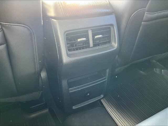 Certified 2024 Ford Edge SEL AWD/4WD image 10