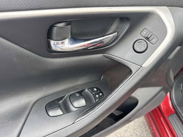 Used 2018 Nissan Altima 2.5 S w/ S Convenience Package FWD image 17