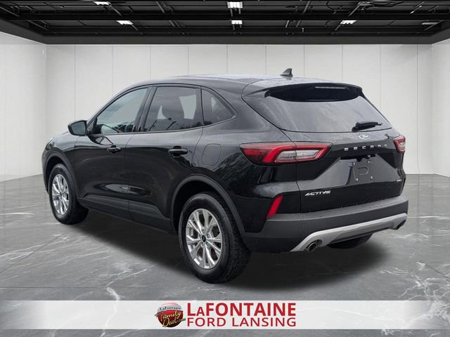 Certified 2025 Ford Escape Active AWD/4WD image 3