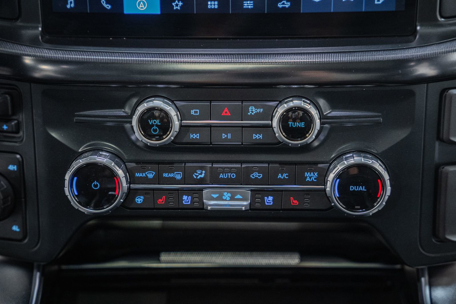 Certified 2025 Ford F150 Raptor w/ Equipment Group 803A Raptor R image 31