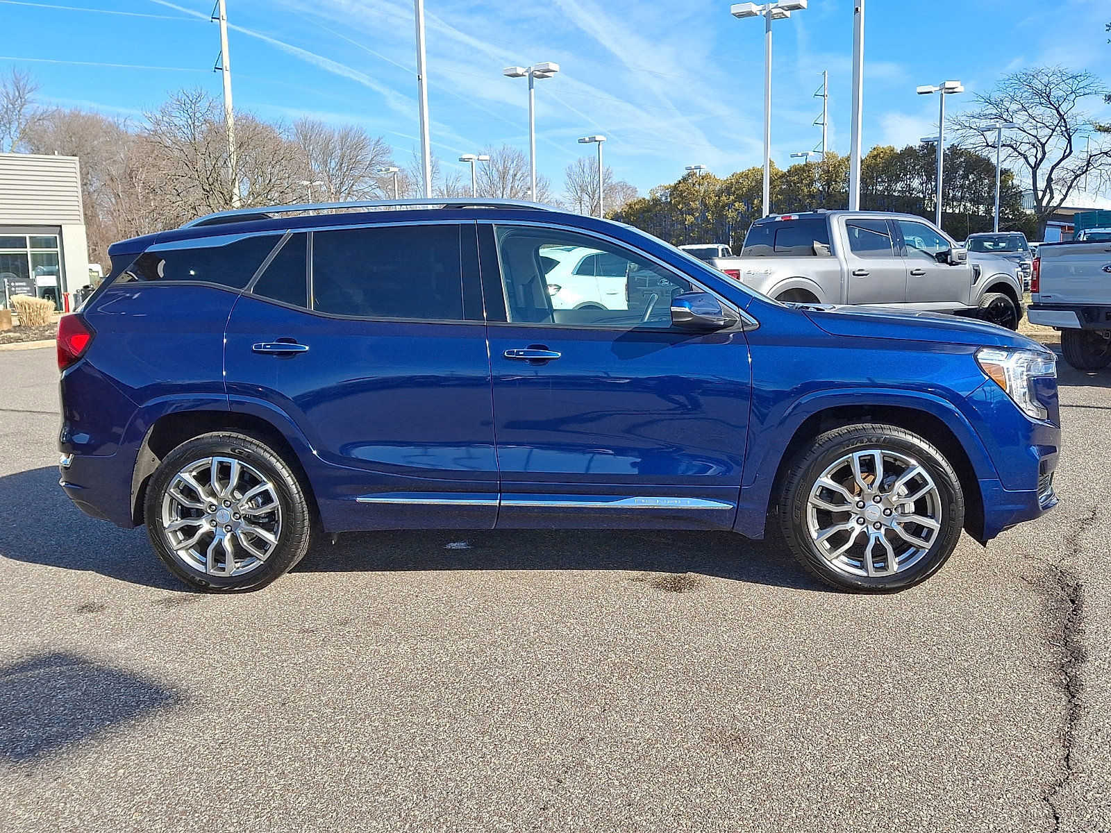 Used 2022 GMC Terrain Denali image 9