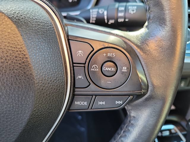 Used 2023 Toyota Corolla Cross AWD Hybrid w/ Convenience Package image 6