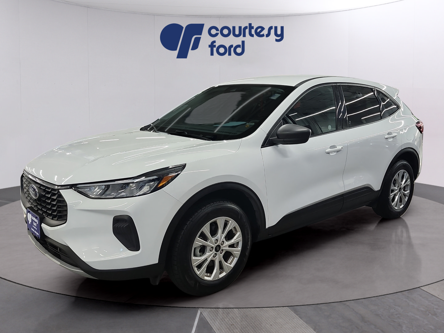Certified 2025 Ford Escape Active w/ Tech Pack #1 AWD/4WD image 3