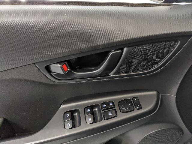 Used 2022 Hyundai Kona N Line w/ Tech Package image 14