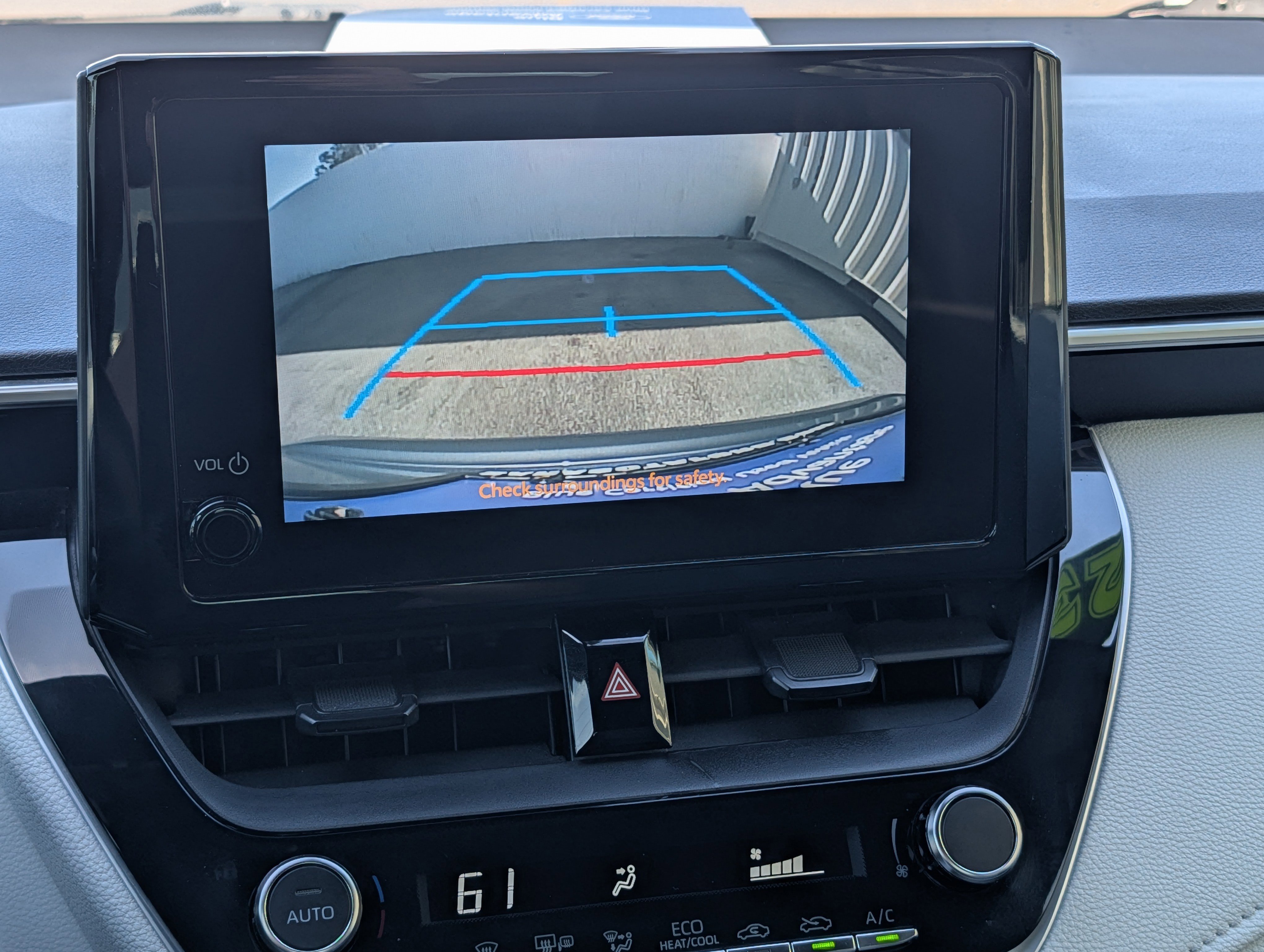 Used 2023 Toyota Corolla SE image 28