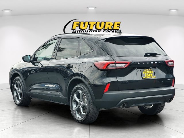 Certified 2025 Ford Escape ST-Line Select AWD/4WD image 6