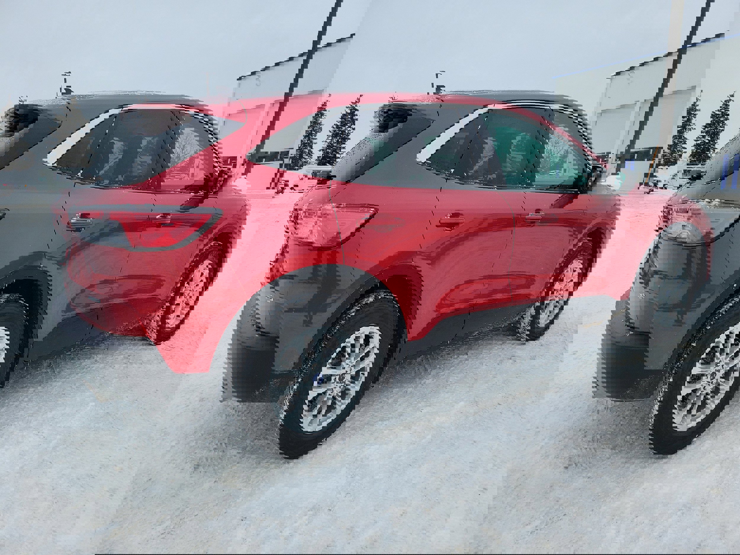 Certified 2022 Ford Escape SE w/ Convenience Package image 3