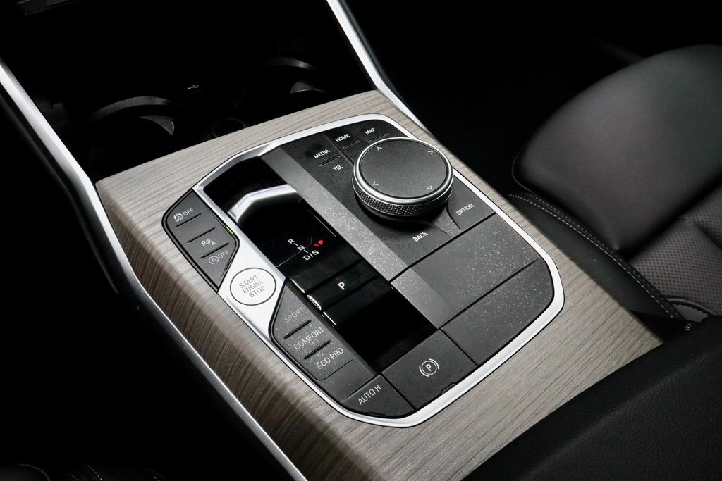 Used 2025 BMW 330i xDrive Sedan image 27