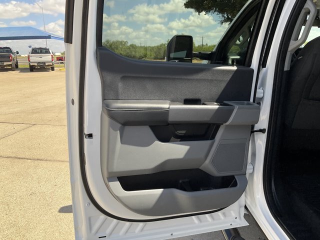 Certified 2025 Ford F250 XLT w/ FX4 Off-Road Package AWD/4WD image 12