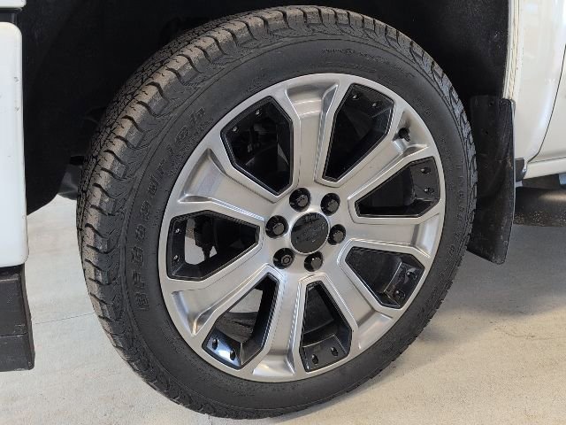 Certified 2018 Chevrolet Silverado 1500 LT w/ All Star Edition image 7