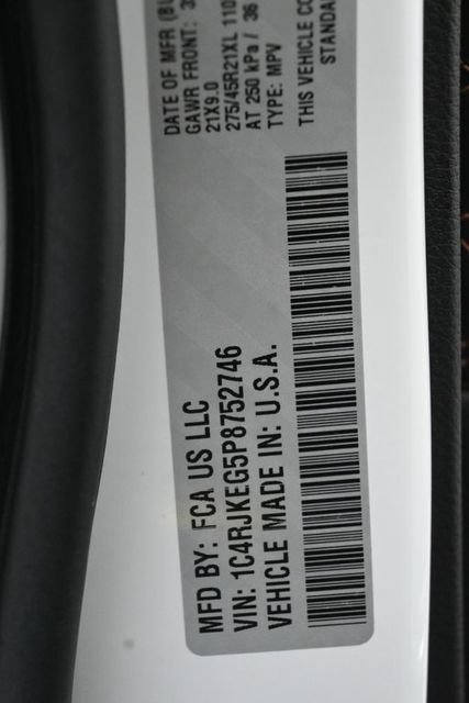 Used 2023 Jeep Grand Cherokee L Summit AWD/4WD image 37