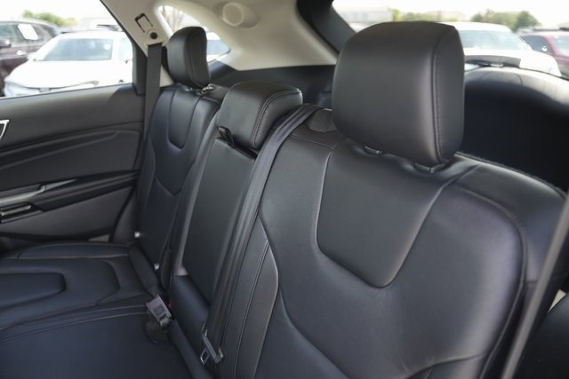 Certified 2022 Ford Edge Titanium image 13