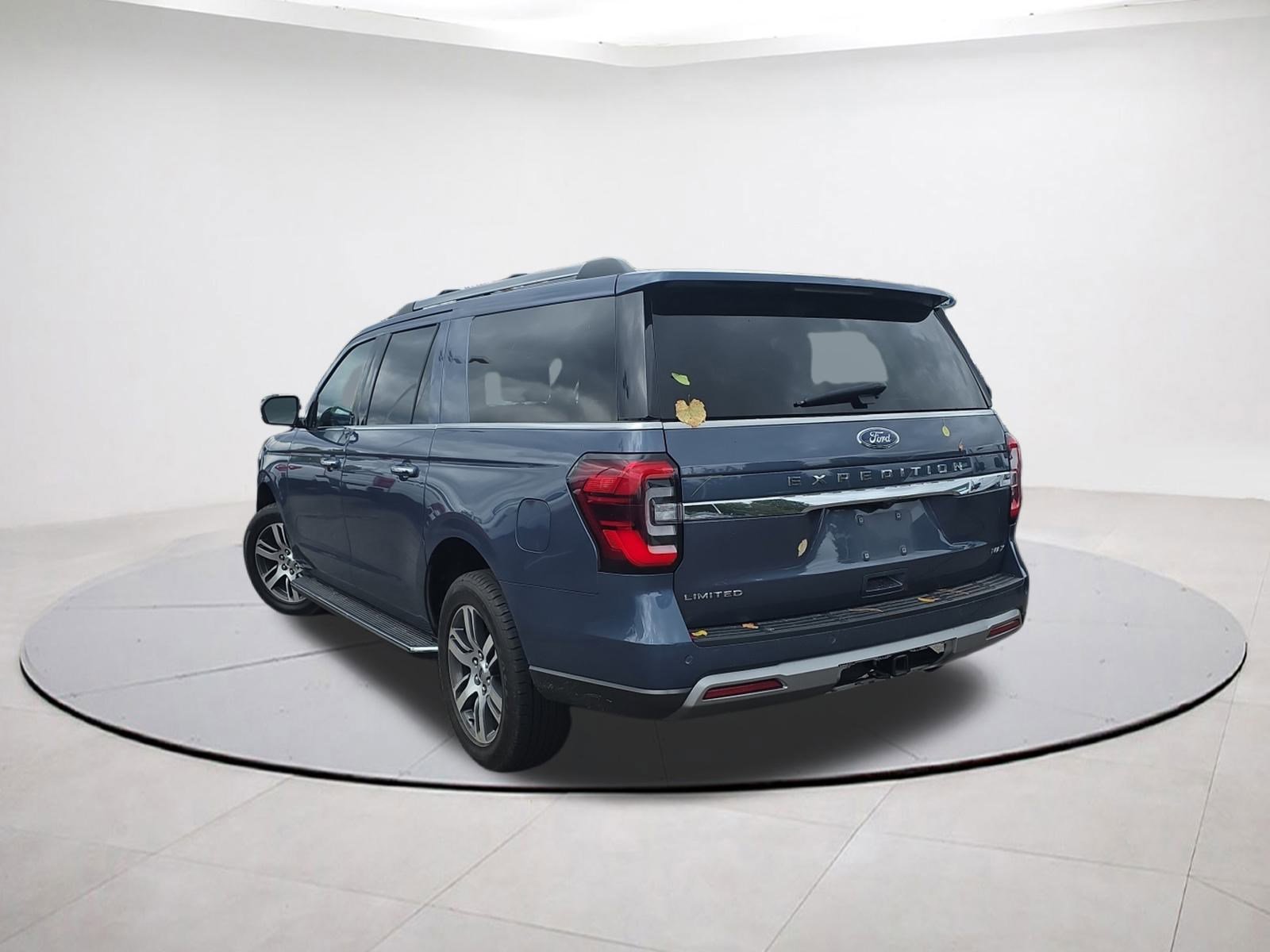 Certified 2022 Ford Expedition Max Limited image 5