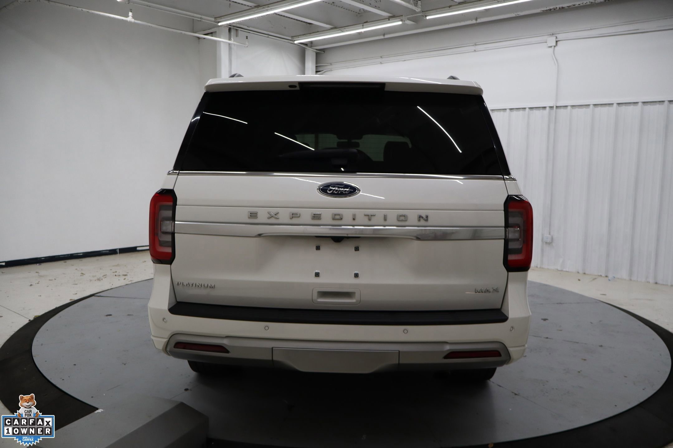 Certified 2024 Ford Expedition Max Platinum AWD/4WD image 4