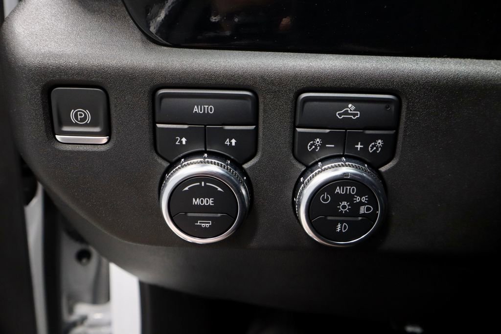Used 2023 GMC Sierra 1500 Elevation AWD/4WD image 29
